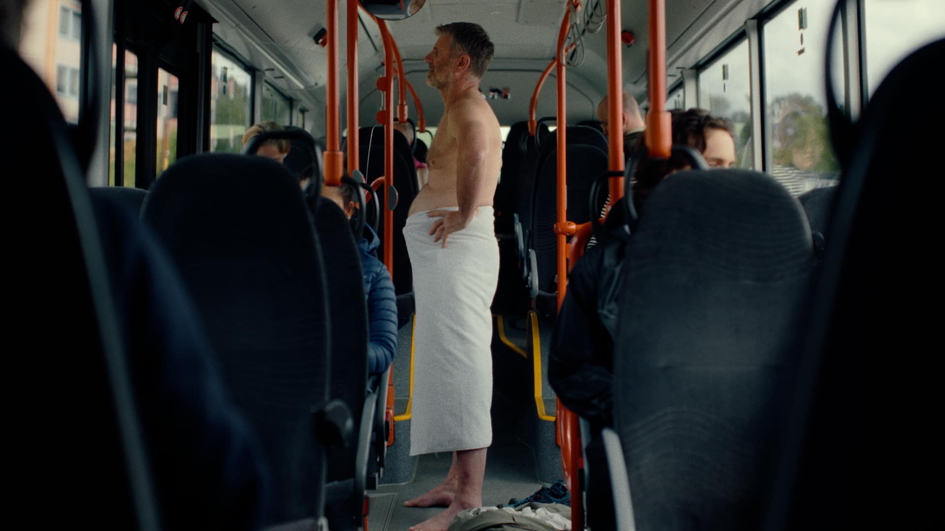 Badstu_25s_YT+DS_16x9_1920x1080_ProRes 422HQ_19.06.25.a.00_00_12_01.Still001